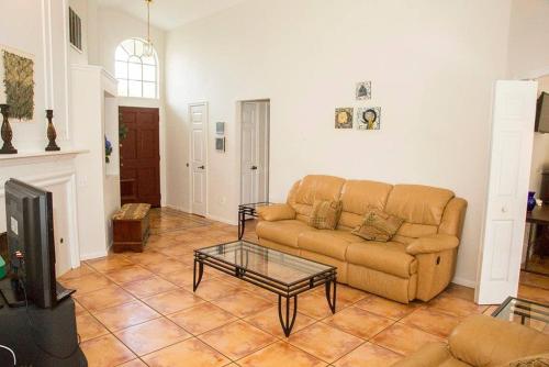Yarmouth Country Club Prvate Pool Holiday Home - image 5