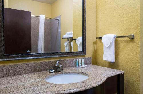 Quality Inn & Suites Slidell