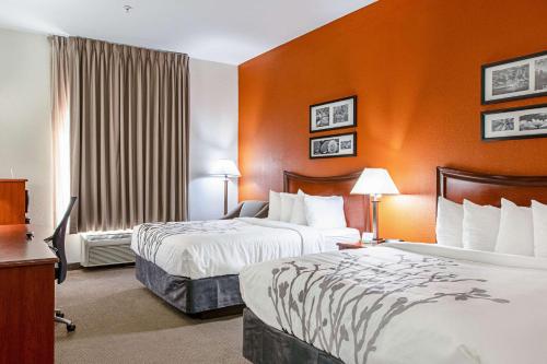 Sleep Inn & Suites - image 5