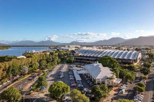 Piermonde Apartments Cairns