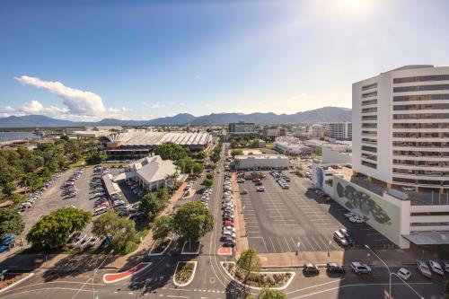 Piermonde Apartments Cairns