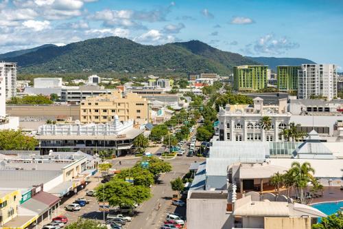 Piermonde Apartments Cairns