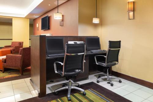 Holiday Inn Norwich an IHG Hotel - image 11