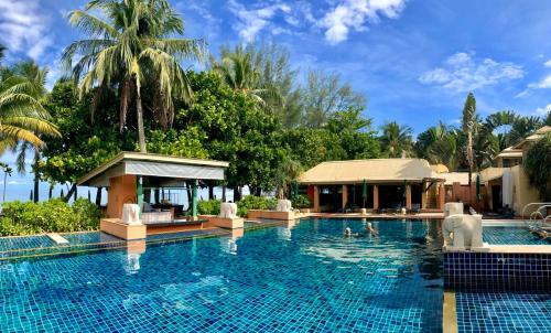 Baan Khaolak Resort