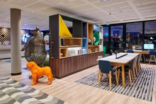 Holiday Inn Bordeaux Sud - Pessac an IHG Hotel - image 9