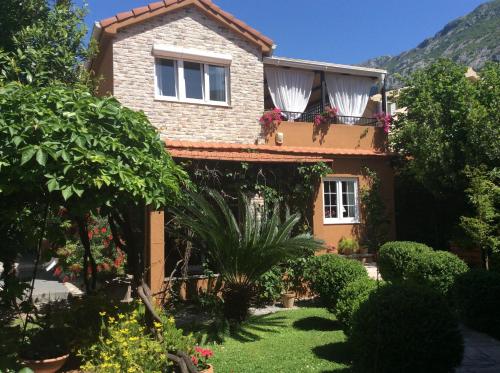 Apartments Bajkovic Kotor 