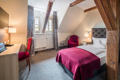 Single Room with Bathroom