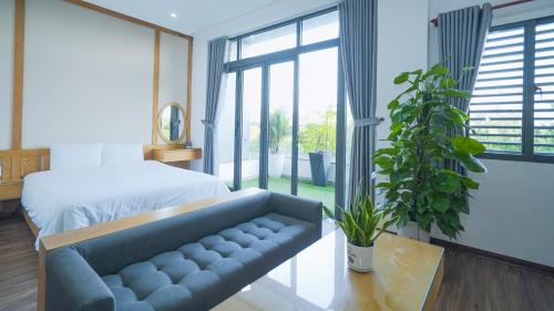 Minh Hung Apartment & Hotel near Lotte Mart