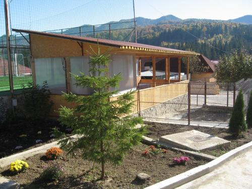 Motel Flora - image 5