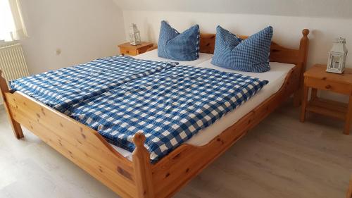 2 bedrooms, 2 beds