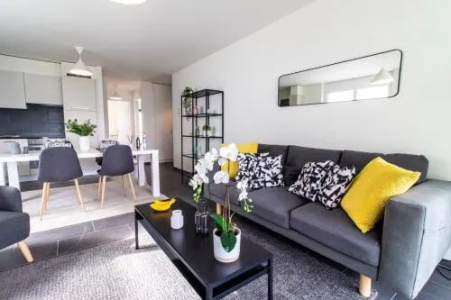 Modern 2 bedrooms apartment at Le Bouveret. Self-checkin. in Port-Valais, Schweiz