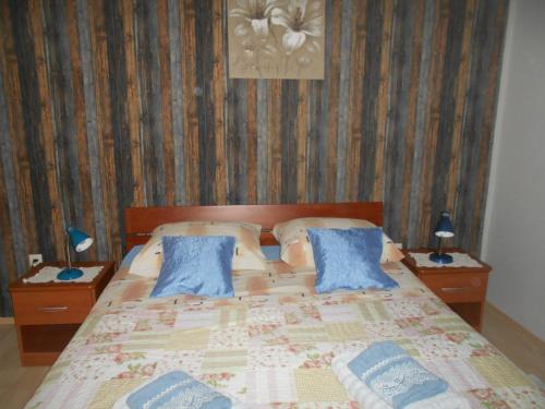 Apartments Jerkin - image 13