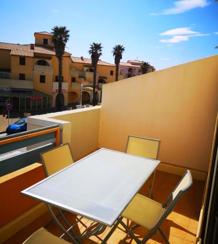 Les Arènes - Port Leucate - Une chambre - Terrasse - Proche Commerces - Tout confort, Leucate (foto 7)