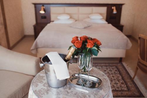 Żabi Dwór - HOTEL - RESTAURACJA - SPA
