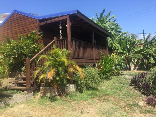 Zunanjost, Bungalow La Tortue Bleue Piscine & Malendure in Bouillante
