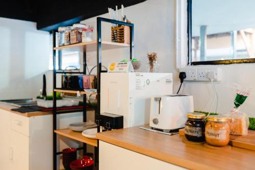 Facilities, Perfect Hub in Semporna