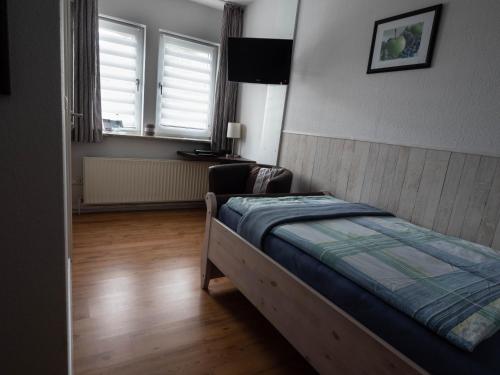 1 twin bed