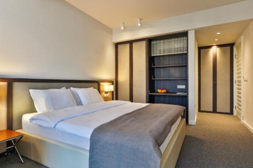 Bono Luxury Rooms - image 8