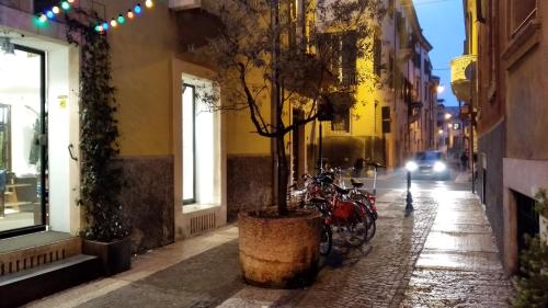 Marconi Rooms Loggia delle Erbe - main image