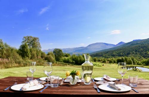 Inverskilavulin Estate Lodges