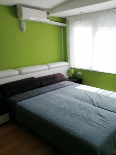Top Center Apartment and Rooms Varna 4