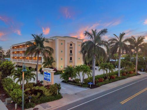 Hutchinson Island Hotel And Suites Photo 16