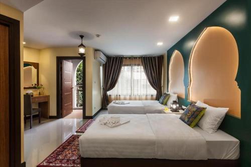 room detail thumbnail 0