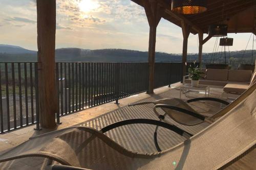 Erkély/terasz, Villa Transylvania in Cetate