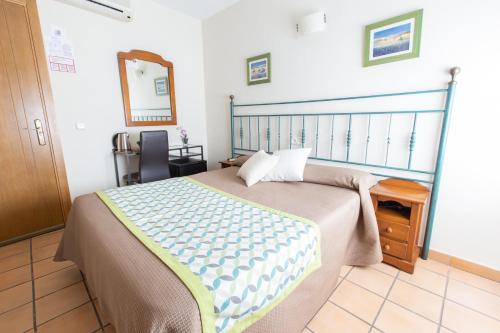 Hostal El Gallo - image 10