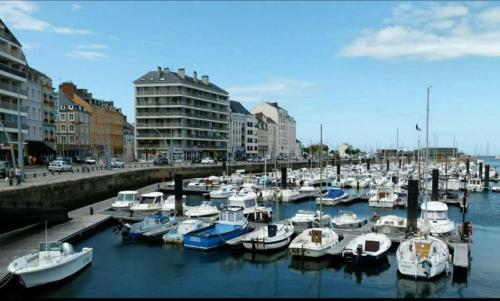 Le Grand Hotel - Hôtel - Cherbourg-en-Cotentin