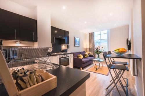 Braid Apartments by Mansley