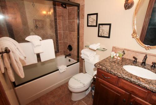Mammoth Ski & Racquet Club #34 - image 6