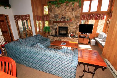 Mountainback #115, Loft, Den image