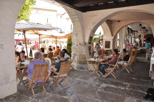 Maison Bijoux-de-Provence "Oliviers"