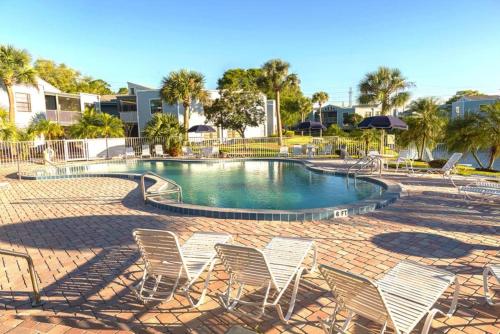 Atrium Drive Getaway