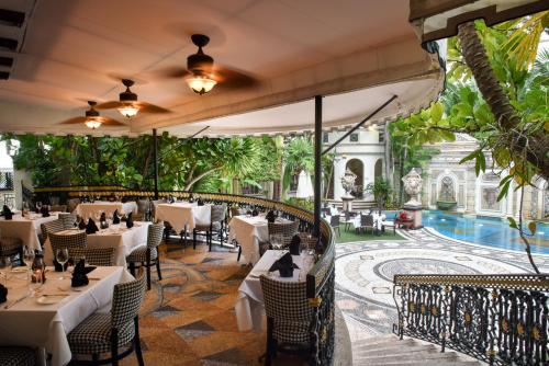 254090727 The Villa Casa Casuarina