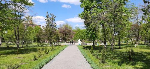 Hage, Квартира біля центральної площі Перспективна 22 (Квартира біля центральноі площі Перспективна 22) in Kirovohrad