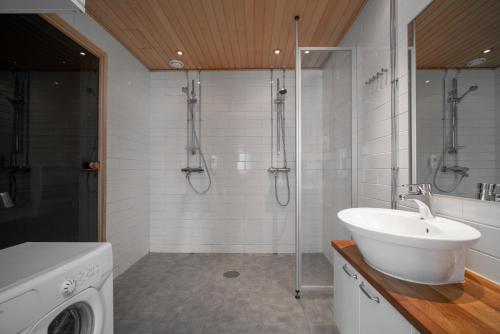 Ski-Inn RukaVillage - image 4
