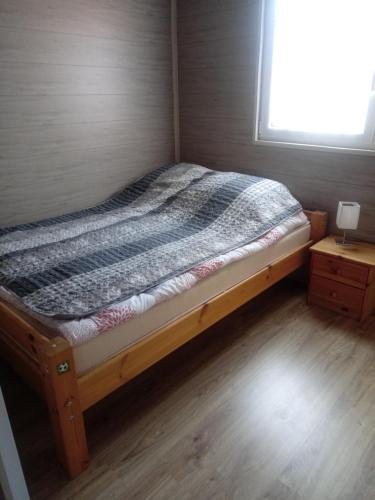 2 bedrooms, 3 beds
