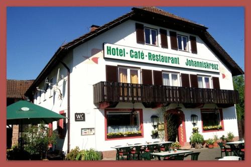 Udvendig, Hotel-Restaurant Johanniskreuz in Elmstein