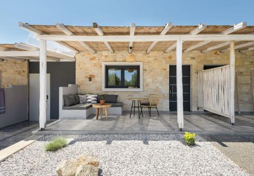 "Four Olives" Luxury Rooms, Afitos #FeelsLikeHome 2