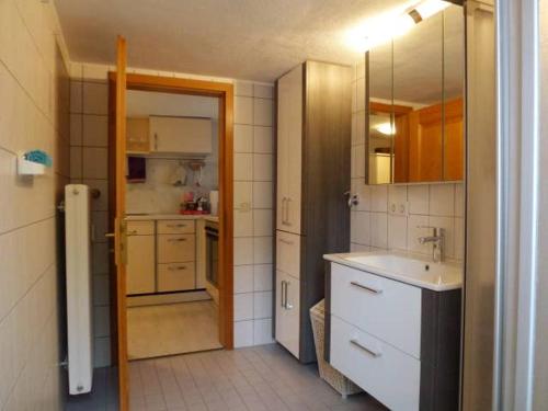 ห้องน้ำ, Ferienwohnung Holl-Horn in ไกเอนโฮเฟน