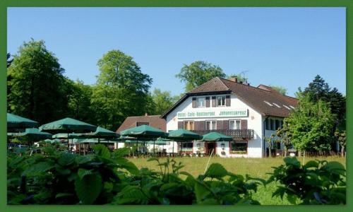 Udvendig, Hotel-Restaurant Johanniskreuz in Elmstein