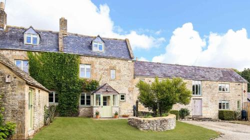 Rustic Cotswolds Farmhouse By Burford, , Oxfordshire