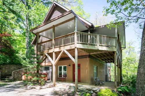 Asheville Town Cabin cabin - image 4