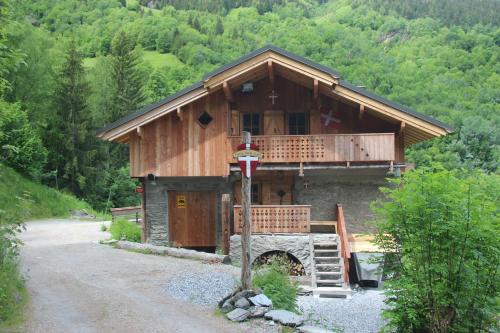 Ferme Saint-Aubin - Location saisonnière - Sainte-Foy-Tarentaise