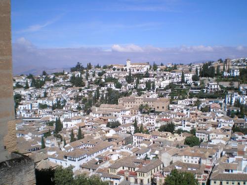 Domus Apartamentos Granada con parking gratuito en pleno centro