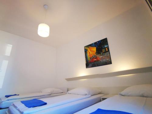 City Hostel - image 5