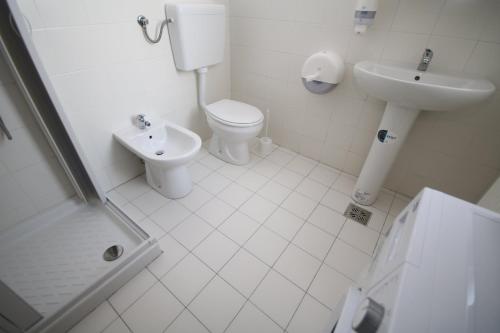 Deluxe Apartment image 2