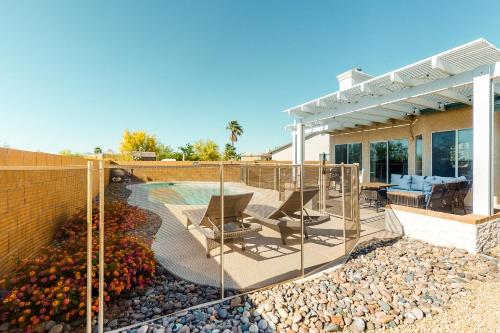 Soft Winds Abode in Casas Adobes